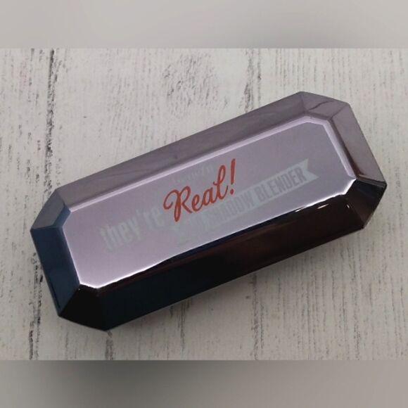 Benefit They're Real Duo Eyeshadow Blender Foxy Fawn NIB Makeup … - Picture 7 of 9